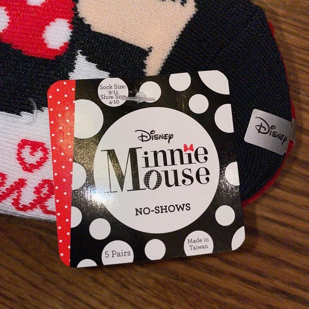 Disney Minnie Mouse, No-Shows, Shoe Size 4-10